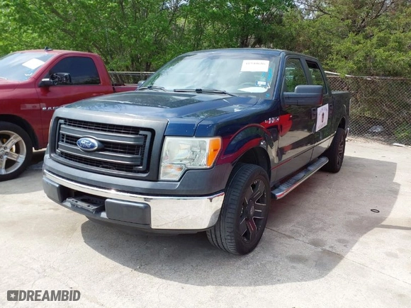 2013 Ford F-150 XL with VIN 1FTFW1CF2DKE57224, listed as a IAAI auction lot 41940686 with 148,482 mi miles. Bid and sale history available at carsss.com. Image 2.