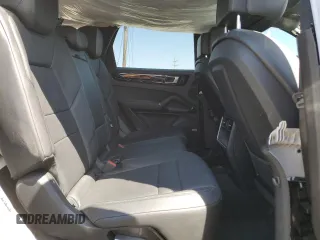 2020 Porsche Cayenne z VIN WP1AA2AY5LDA07202, wystawiony jako Copart lot #53553675 z przebiegiem 40 753 mil mil oraz Szkoda całkowita • Salvage title. Historia ofert i sprzedaży dostępna na DreamBid. Obrazek 11.