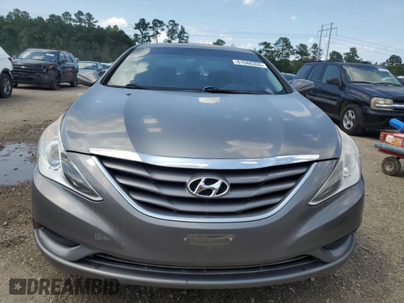 2011 Hyundai Sonata GLS z VIN 5NPEB4AC8BH070884, wystawiony jako Copart lot #61948355 z przebiegiem Nie podano mil oraz Szkoda całkowita • Salvage title. Historia ofert i sprzedaży dostępna na DreamBid. Obrazek 5.