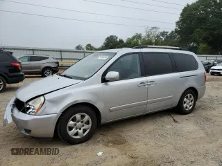 2009 Kia Sedona LX with VIN KNDMB233X96307389, listed as a Copart auction lot 71915474 with 285,338 mi miles and Salvage Title. Bid and sale history available at carsss.com. Image 1.