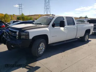 2011 Chevrolet Silverado 3500HD DRW LTZ with VIN 1GC4K1C81BF132820, listed as a Copart auction lot 71804524 with 267,399 mi miles and Clean Title. Bid and sale history available at carsss.com. Image 1.