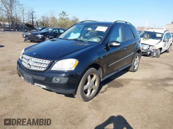 2008 Mercedes-Benz M 320 CDI with VIN 4JGBB22E98A302282, listed as a IAAI auction lot 42240541 with 273,265 mi miles and . Bid and sale history available at DreamBid. Image 2.