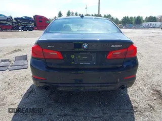2020 BMW 5 Series 530i xDrive с VIN WBAJR7C03LWW78402, выставлен на аукционе IAAI как лот 42177876 с пробегом 44 088 миль миль и . История ставок и продаж доступна на DreamBid. Изображение 16.