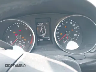 2014 Volkswagen Golf TDI w/Sunroof & Nav с VIN WVWDM7AJ7EW006825, выставлен на аукционе IAAI как лот 42505465 с пробегом 81 833 миль миль и . История ставок и продаж доступна на DreamBid. Изображение 7.