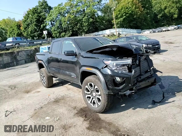 2024 GMC Canyon 4WD AT4 with VIN 1GTP6DEK2R1180037, listed as a Copart auction lot 71637264 with 7,565 mi miles and Salvage Title. Bid and sale history available at carsss.com. Image 10.