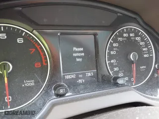2015 Audi Q5 Premium Plus with VIN WA1LFAFP8FA099671, listed as a IAAI auction lot 42041178 with 169,242 mi miles. Bid and sale history available at carsss.com. Image 15.