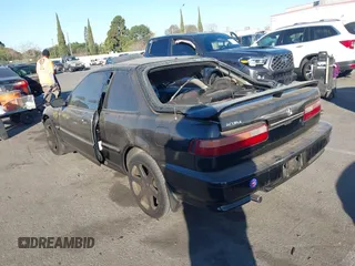 1992 Acura Integra z VIN JH4DA947XNS023029, wystawiony jako IAAI lot #41396835 z przebiegiem 255 503 mil mil oraz . Historia ofert i sprzedaży dostępna na DreamBid. Obrazek 3.