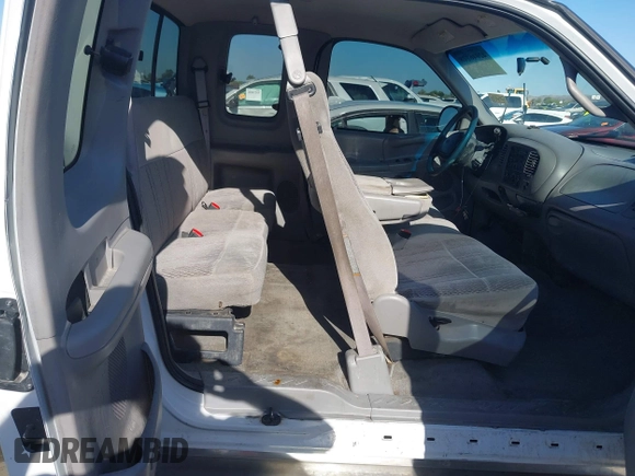 1998 Ford F-150 with VIN 1FTZX1720WKB74924, listed as a IAAI auction lot 42046778 with 240,725 mi miles and . Bid and sale history available at DreamBid. Image 8.
