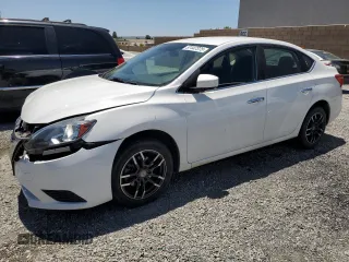2018 Nissan Sentra SV z VIN 3N1AB7AP1JY326838, wystawiony jako Copart lot #57447375 z przebiegiem 73 736 mil mil oraz Szkoda całkowita • Salvage title. Historia ofert i sprzedaży dostępna na DreamBid. Obrazek 1.