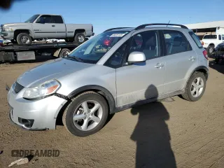 2009 Suzuki SX4 with VIN JS2YB413895103329, listed as a Copart auction lot 44435185 with 77,923 mi miles and Salvage Title. Bid and sale history available at carsss.com. Image 1.