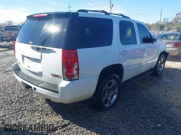 2011 GMC Yukon SLE with VIN 1GKS1AE01BR357646, listed as a IAAI auction lot 41352588 with 193,225 mi miles. Bid and sale history available at carsss.com. Image 4.