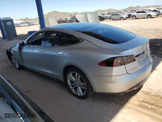 2012 Tesla Model S Performance with VIN 5YJSA1DP2CFP01454, listed as a Copart auction lot 53503025 with 116,636 mi miles and Salvage Title. Bid and sale history available at carsss.com. Image 2.