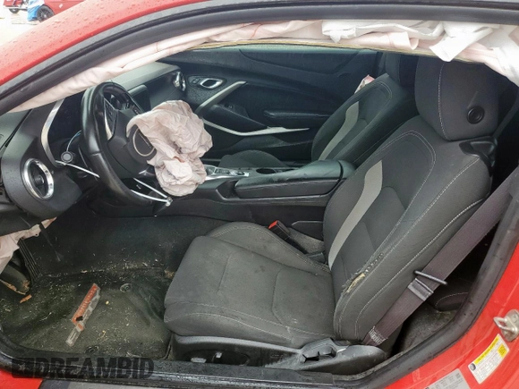 2017 Chevrolet Camaro 1LT z VIN 1G1FB1RX7H0144918, wystawiony jako Copart lot #51923955 z przebiegiem Nie podano mil oraz Szkoda całkowita • Salvage title. Historia ofert i sprzedaży dostępna na DreamBid. Obrazek 7.