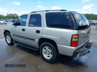 2004 Chevrolet Tahoe LS with VIN 1GNEC13V04R216255, listed as a IAAI auction lot 42531035 with 309,058 mi miles and . Bid and sale history available at DreamBid. Image 3.