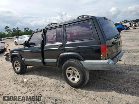 2000 Jeep Cherokee with VIN 1J4FT48S3YL139915, listed as a Copart auction lot 69840924 with 249,720 mi miles and Salvage title. Bid and sale history available at DreamBid. Image 2.