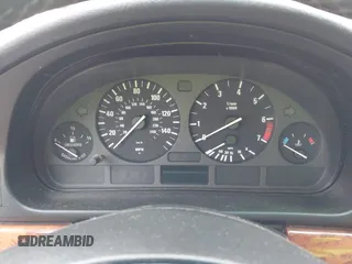 2000 BMW 5 Series 528i z VIN WBADM6341YGU07316, wystawiony jako IAAI lot #42436386 z przebiegiem Nie podano mil oraz . Historia ofert i sprzedaży dostępna na DreamBid. Obrazek 7.