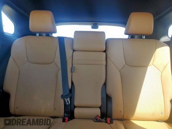 2024 Lexus RX 350 z VIN 2T2BAMBA7RC027553, wystawiony jako Copart lot #49525725 z przebiegiem 17 672 mil mil oraz Czysty tytuł • Clean title. Historia ofert i sprzedaży dostępna na DreamBid. Obrazek 10.