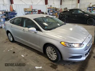 2015 Ford Fusion SE Hybrid with VIN 3FA6P0LU2FR149741, listed as a Copart auction lot 51973175 with 171,999 mi miles and Clean Title. Bid and sale history available at DreamBid. Image 4.