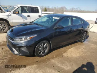 2022 Kia Forte LXS with VIN 3KPF24AD0NE431210, listed as a Copart auction lot 48363025 with 36,962 mi miles and Salvage Title. Bid and sale history available at carsss.com. Image 1.