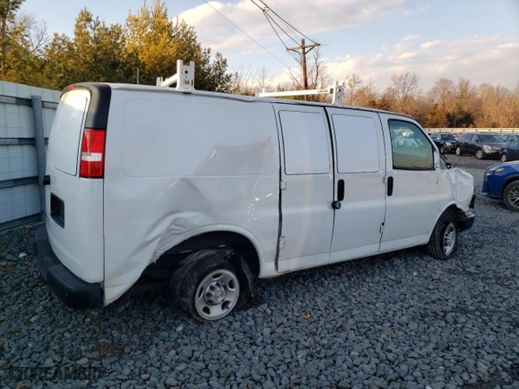 2022 Chevrolet Express Cargo Van with VIN 1GCWGAFP5N1185244, listed as a Copart auction lot 86700134 with 0 mi miles and Salvage Title. Bid and sale history available at carsss.com. Image 3.