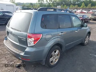 2010 Subaru Forester X Premium with VIN JF2SH6CC5AH773805, listed as a IAAI auction lot 42697368 with 145,467 mi miles and . Bid and sale history available at DreamBid. Image 4.