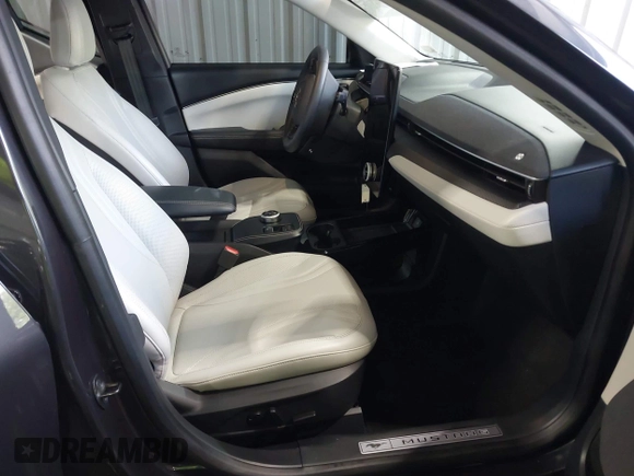 2021 Ford Mustang Mach-E Premium with VIN 3FMTK3SU7MMA65077, listed as a IAAI auction lot 42434370 with 38,735 mi miles and . Bid and sale history available at DreamBid. Image 5.