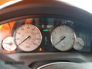 2008 Chrysler 300 C Hemi z VIN 2C3KA63H98H140585, wystawiony jako Copart lot #56714545 z przebiegiem 106 550 mil mil oraz Nie do naprawy • Non repairable. Historia ofert i sprzedaży dostępna na DreamBid. Obrazek 9.