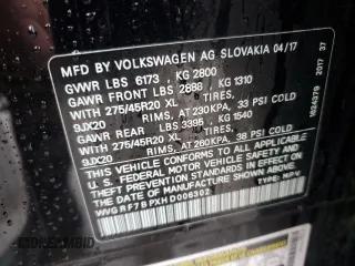 2017 Volkswagen Touareg Wolfsburg Edition z VIN WVGRF7BPXHD006302, wystawiony jako Copart lot #44783475 z przebiegiem 138 244 mil mil oraz Czysty tytuł • Clean title. Historia ofert i sprzedaży dostępna na DreamBid. Obrazek 13.