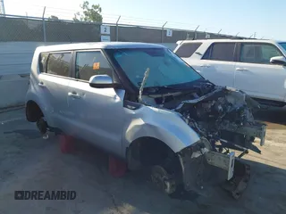 2014 Kia Soul with VIN KNDJN2A23E7723499, listed as a IAAI auction lot 40125847 with 1 mi miles. Bid and sale history available at carsss.com. Image 1.