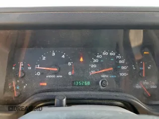 2004 Jeep Wrangler X с VIN 1J4FA39S44P702925, выставлен на аукционе Copart как лот 64004875 с пробегом 135 268 миль миль и Списание • Salvage title. История ставок и продаж доступна на DreamBid. Изображение 9.