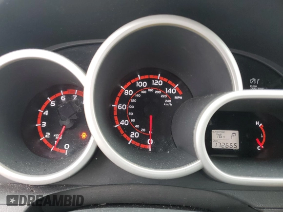 2009 Pontiac Vibe GT with VIN 5Y2SR67069Z416909, listed as a Copart auction lot 72724154 with 172,665 mi miles and Clean Title. Bid and sale history available at carsss.com. Image 9.