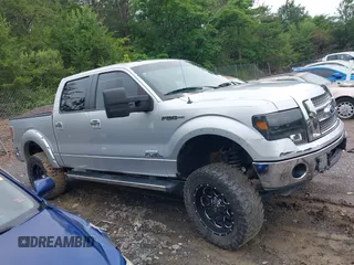 2011 Ford F-150 XLT with VIN 1FTFW1ET7BFA93794, listed as a IAAI auction lot 42185659 with 184,186 mi miles and . Bid and sale history available at carsss.com. Image 12.