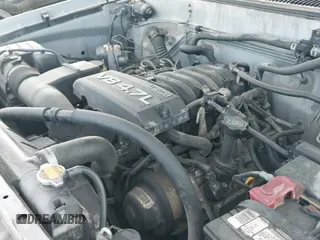 2006 Toyota Tundra SR5 с VIN 5TBET34136S523092, выставлен на аукционе IAAI как лот 42608344 с пробегом 263 833 миль миль и . История ставок и продаж доступна на DreamBid. Изображение 19.