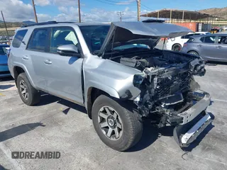 2024 Toyota 4Runner TRD Off Road with VIN JTERU5JR7R6269835, listed as a IAAI auction lot 42249302 with 10,846 mi miles and . Bid and sale history available at DreamBid. Image 1.