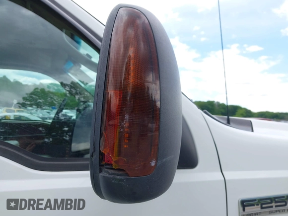 2006 Ford F-250 XL with VIN 1FTSX21P76EC15088, listed as a IAAI auction lot 42213741 with 203,231 mi miles and . Bid and sale history available at DreamBid. Image 16.