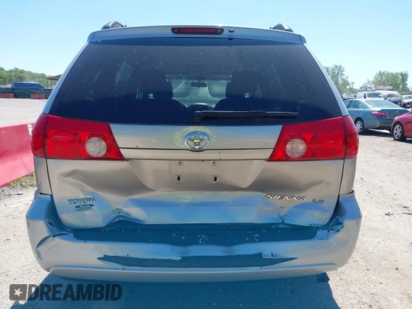 2006 Toyota Sienna CE with VIN 5TDZA23C86S581789, listed as a IAAI auction lot 42131496 with 140,252 mi miles. Bid and sale history available at carsss.com. Image 6.