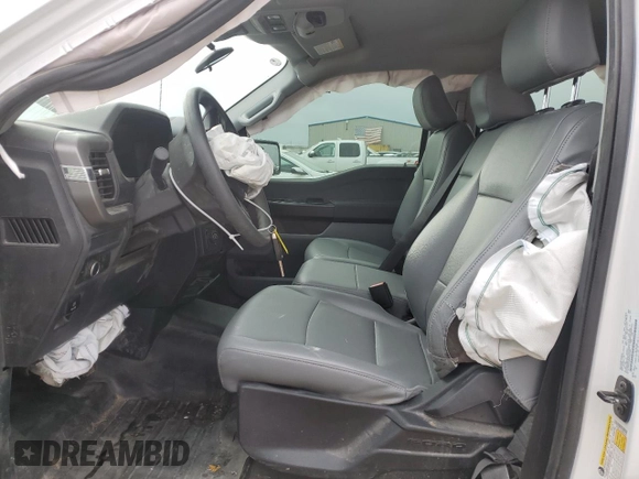 2024 Ford F-150 XL с VIN 1FTFW1L53RKD67420, выставлен на аукционе Copart как лот 42970545 с пробегом 32 624 миль миль и Списание • Salvage title. История ставок и продаж доступна на DreamBid. Изображение 7.