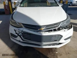 2017 Chevrolet Cruze LT with VIN 3G1BE5SM2HS597401, listed as a IAAI auction lot 41696604 with 213,243 mi miles. Bid and sale history available at carsss.com. Image 6.