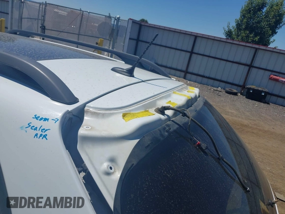 2014 Jeep Cherokee Trailhawk with VIN 1C4PJMBSXEW236807, listed as a IAAI auction lot 42660980 with 157,225 mi miles and . Bid and sale history available at DreamBid. Image 19.