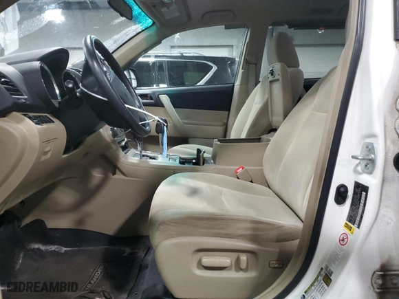 2013 Toyota Highlander with VIN 5TDBK3EH9DS238368, listed as a Copart auction lot 45499285 with 164,319 mi miles and Salvage Title. Bid and sale history available at carsss.com. Image 7.