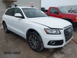 2013 Audi Q5 Premium with VIN WA1CFAFP8DA093026, listed as a IAAI auction lot 41986673 with 190,197 mi miles. Bid and sale history available at carsss.com. Image 1.