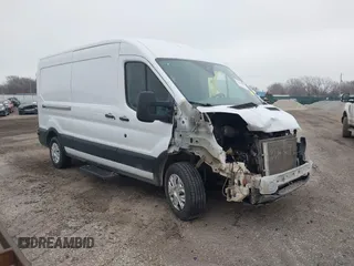 2019 Ford Transit with VIN 1FTYE2CM4KKA49336, listed as a IAAI auction lot 41451518 with 214,768 mi miles. Bid and sale history available at carsss.com. Image 1.