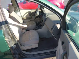 2003 Saturn VUE with VIN 5GZCZ33D63S902677, listed as a IAAI auction lot 41391887 with 153,621 mi miles. Bid and sale history available at carsss.com. Image 5.