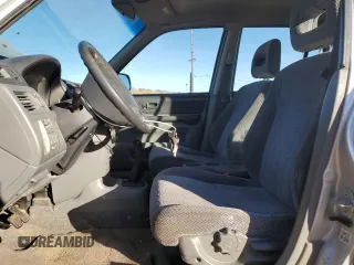 1998 Honda CR-V EX with VIN JHLRD1762WC068614, listed as a Copart auction lot 81646234 with 231,420 mi miles and Clean Title. Bid and sale history available at carsss.com. Image 7.