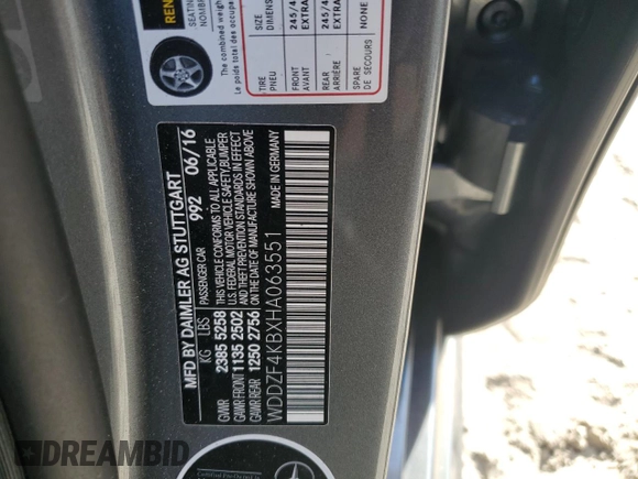 2017 Mercedes-Benz E 300 Luxury with VIN WDDZF4KBXHA063551, listed as a Copart auction lot 84860314 with 134,067 mi miles and Salvage title. Bid and sale history available at DreamBid. Image 15.