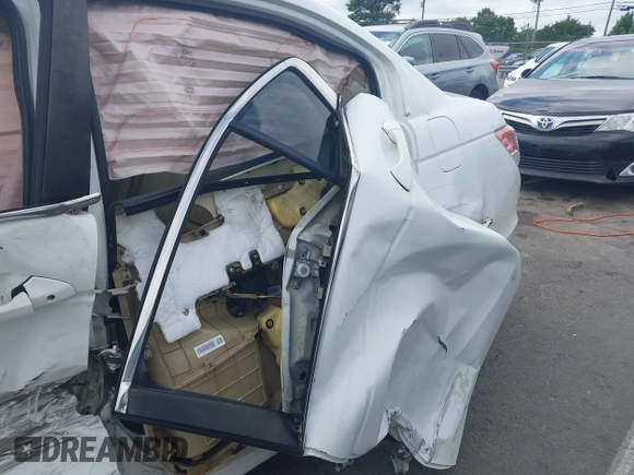 2011 Honda Accord EX with VIN 1HGCP2F74BA048009, listed as a IAAI auction lot 42314677 with 273,101 mi miles and . Bid and sale history available at DreamBid. Image 18.