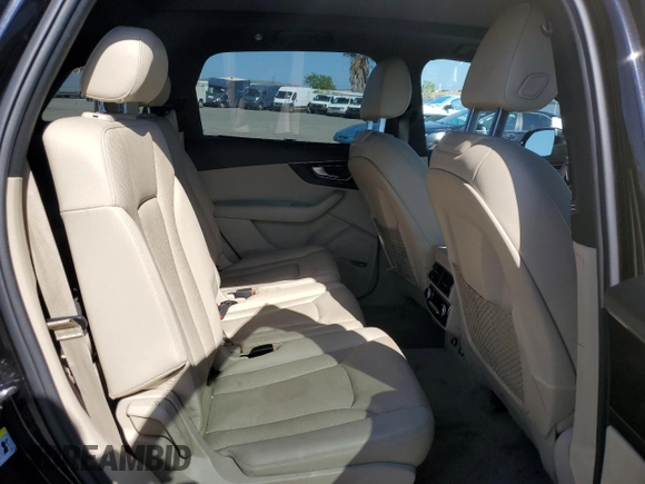 2018 Audi Q7 Premium Plus z VIN WA1LAAF77JD045185, wystawiony jako Copart lot #47992645 z przebiegiem 138 247 mil mil oraz Szkoda całkowita • Salvage title. Historia ofert i sprzedaży dostępna na DreamBid. Obrazek 10.
