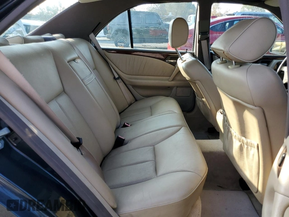 1997 Mercedes-Benz E 320 with VIN WDBJF55FXVA430115, listed as a Copart auction lot 43053715 with 158,057 mi miles and Clean Title. Bid and sale history available at DreamBid. Image 10.