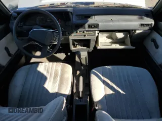 1984 Toyota Corolla с VIN JT2AE83E8E3091481, выставлен на аукционе Copart как лот 74945744 с пробегом 145 163 миль миль и Чистый • Clean title. История ставок и продаж доступна на DreamBid. Изображение 8.