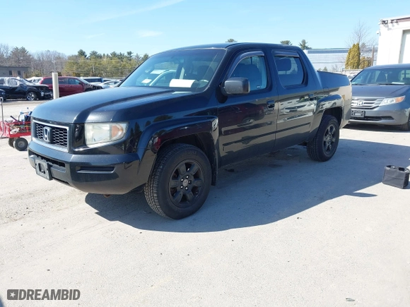 2008 Honda Ridgeline RTX with VIN 2HJYK16308H527737, listed as a IAAI auction lot 41793209 with 200,929 mi miles. Bid and sale history available at carsss.com. Image 17.
